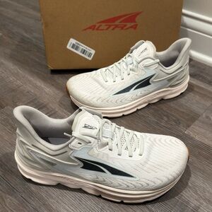 Altra Torin 6 Athletic Running Sneakers